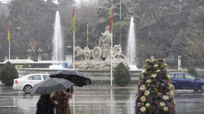 Cibeles lloviendo