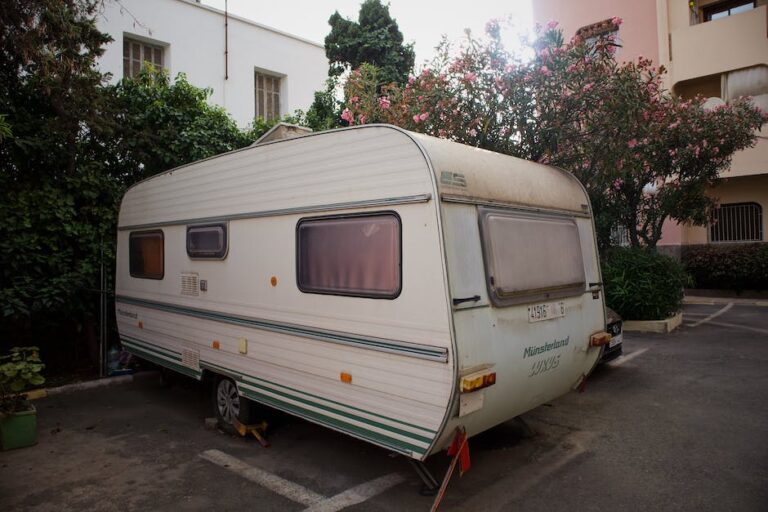 cambiar-suelo-caravana