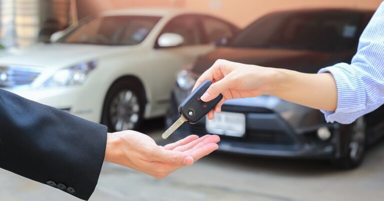 Explora el Mundo a tu Ritmo: Los Beneficios de Alquilar un Coche para Hacer Turismo alquiler-de-coches