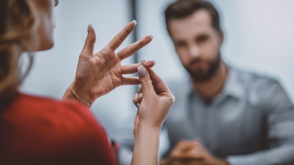 ¿Cuándo es momento de contratar un abogado de divorcios? ¡Todo lo que necesitas saber! abogado divorcios malaga