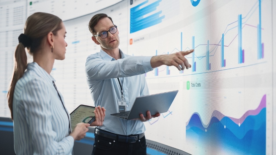 Descubre el poder de los datos y la IA para transformar tu carrera profesional dataanalyticsscience2 (1)