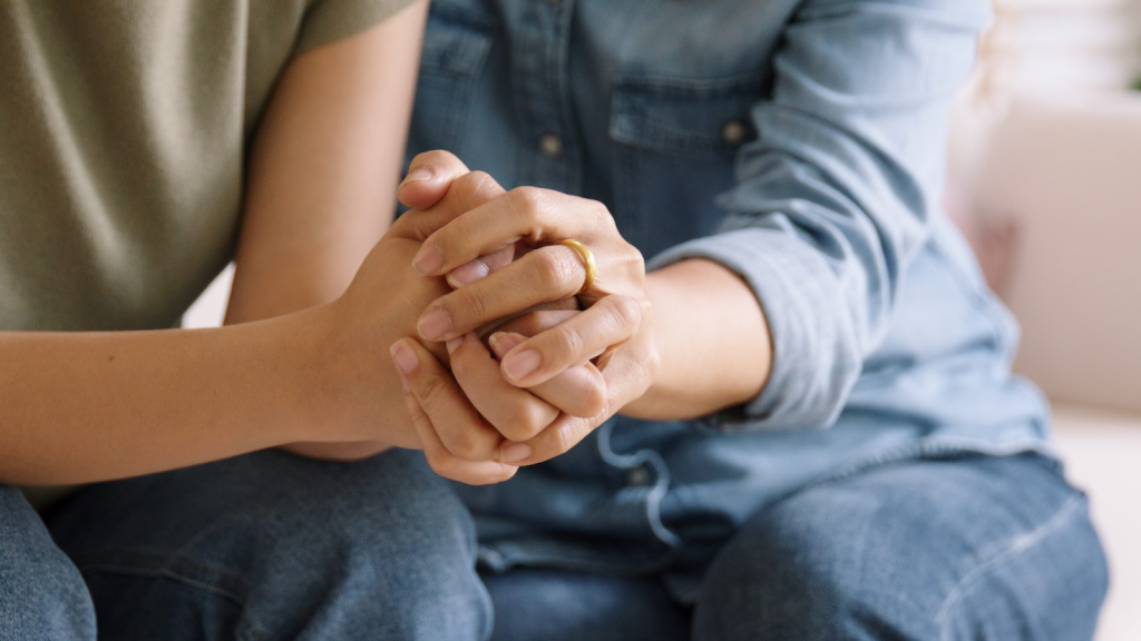 Mi hermano, mi pareja o mi hijo se droga: ¿Qué hacer y cómo actuar sin perder la calma? unnamed - 2025-10-21T172430.639
